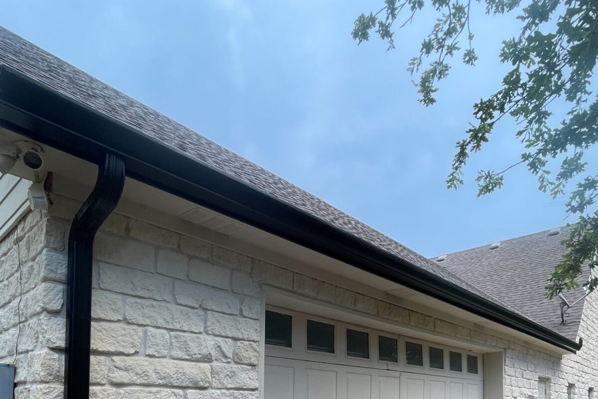 Central Texas seamless gutter installation